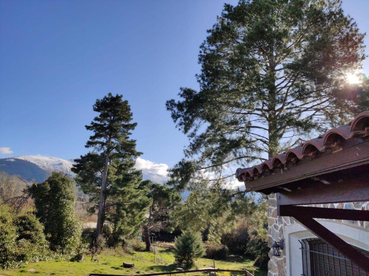 فيلا Casa Rural El Pinar Navas de Riofrio المظهر الخارجي الصورة